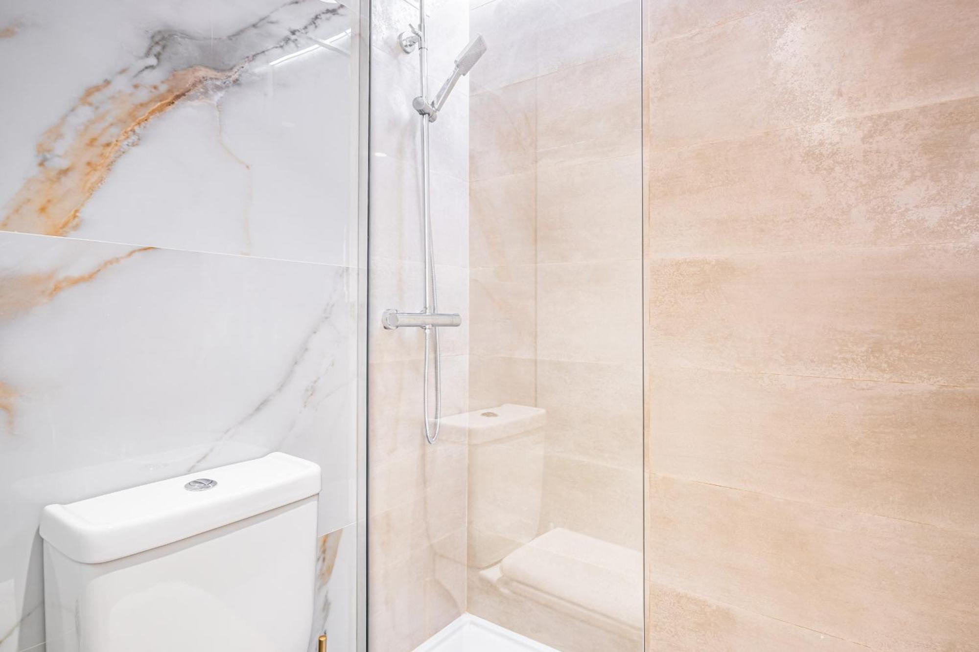 Atalaya Beach Apartments Sea View ฟีเนสตรัต ภายนอก รูปภาพ